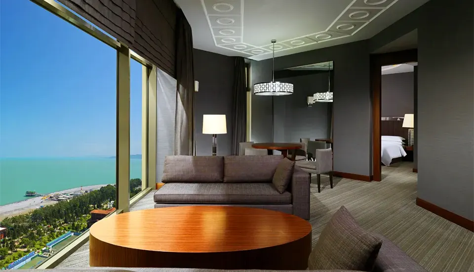 هتل شرایتون باتومی